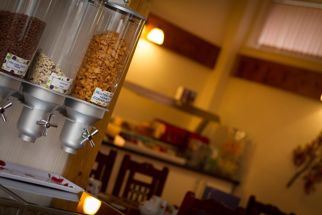 Sutton Park Guest House Blackpool Ngoại thất bức ảnh