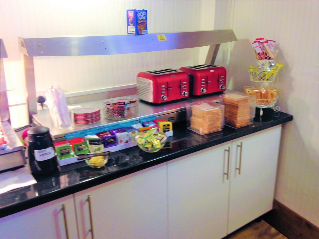 Sutton Park Guest House Blackpool Ngoại thất bức ảnh